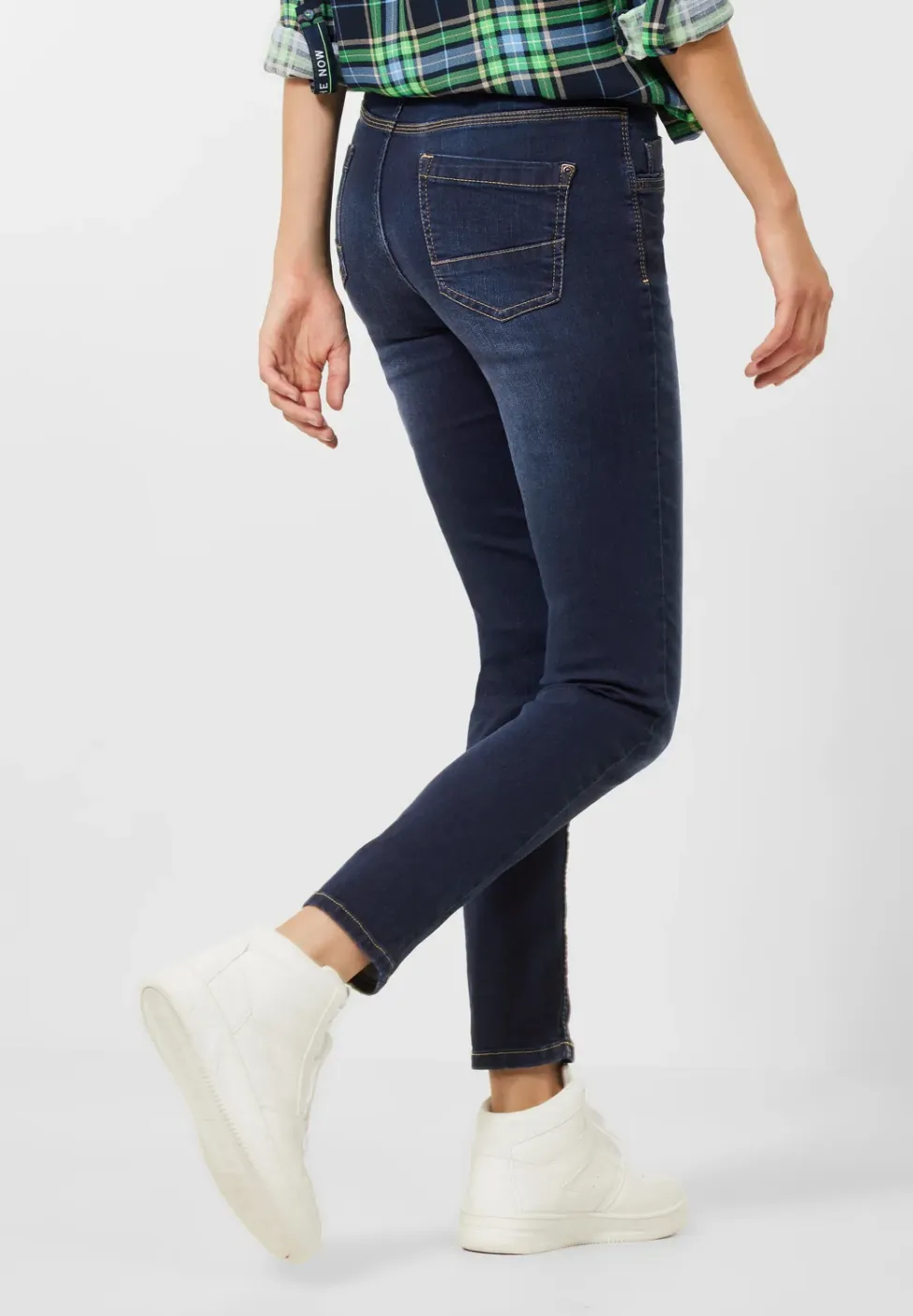 Slim fit jeans