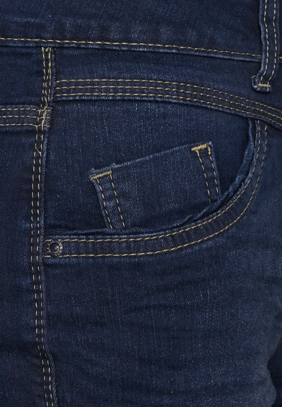 Slim fit jeans