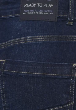 Slim fit jeans