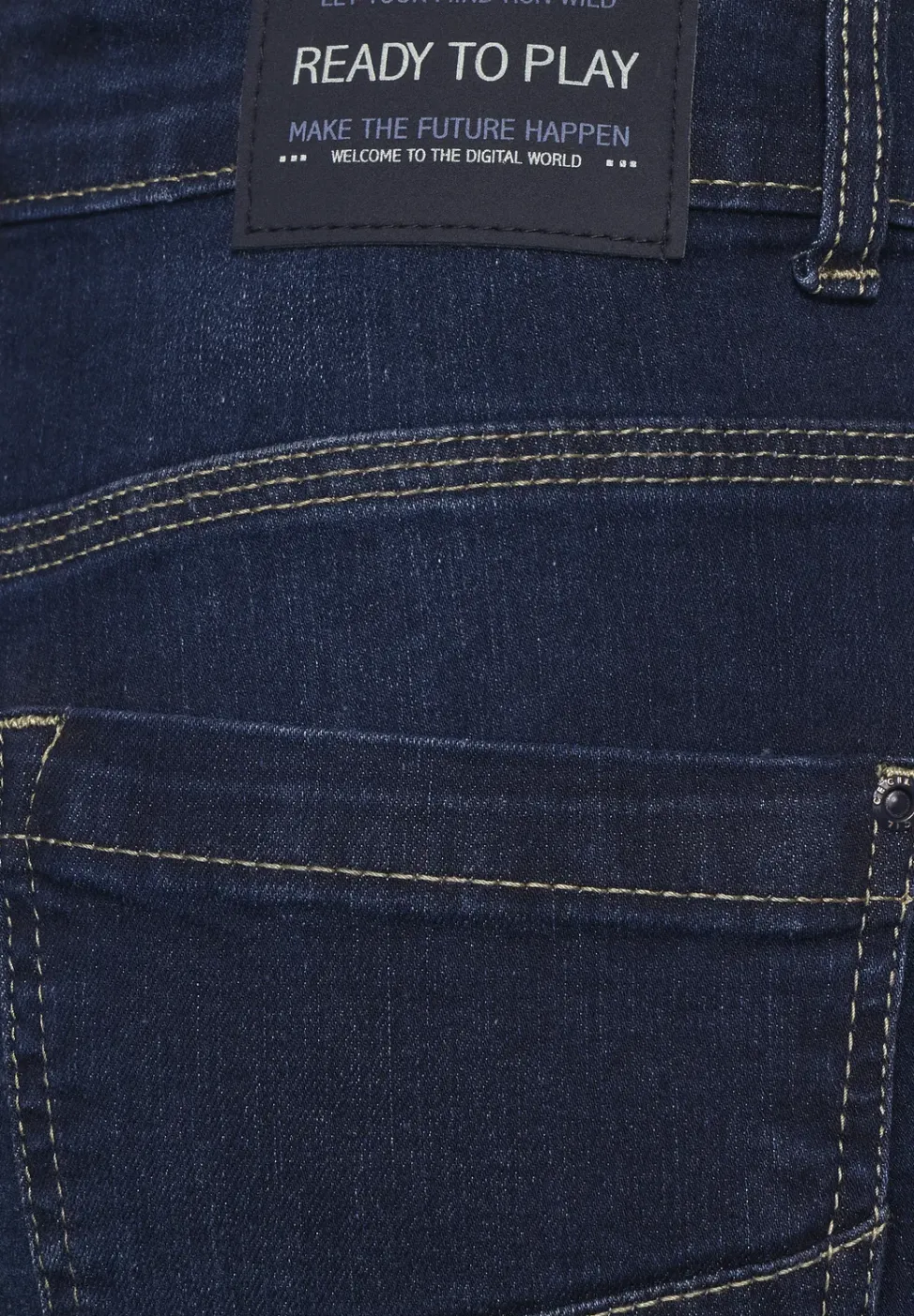 Slim fit jeans