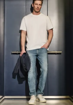 Slim Fit jeans
