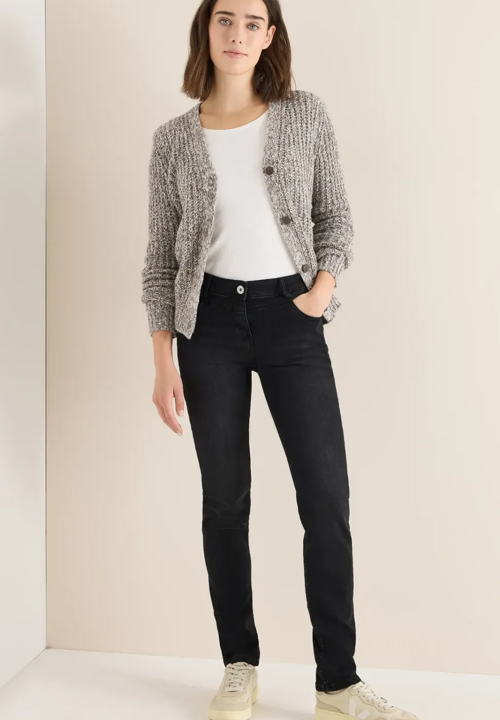 Slim Fit jeans