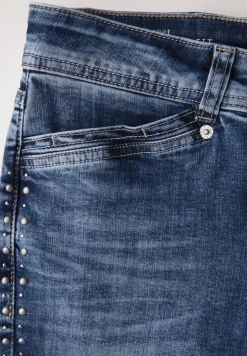 Slim Fit jeans