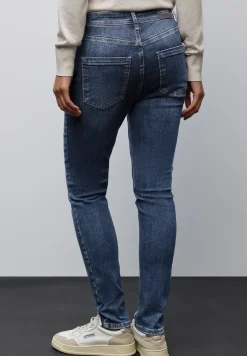 Slim Fit jeans