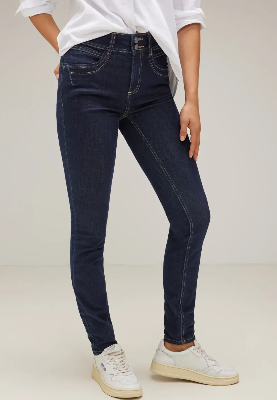 Slim fit jeans