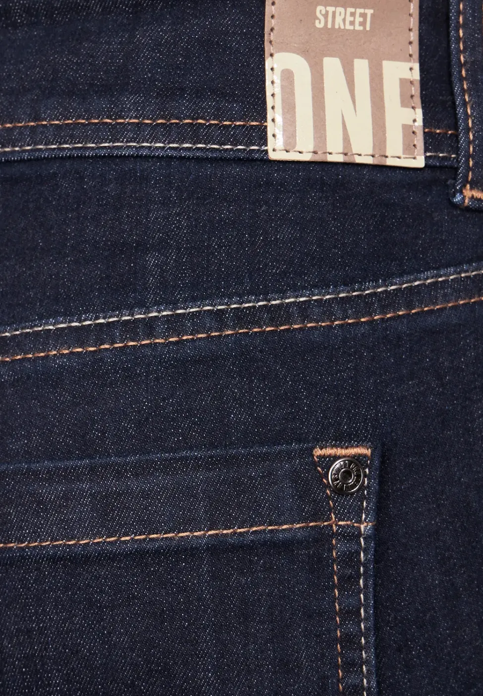 Slim fit jeans