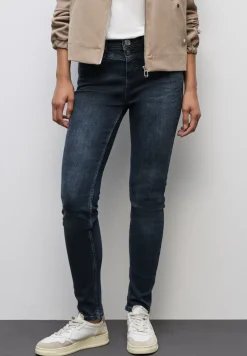 Slim Fit jeans