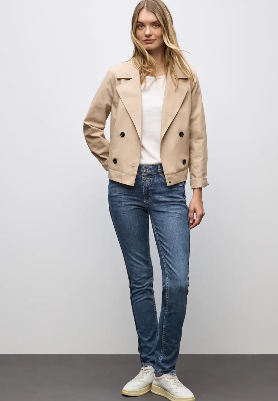 Slim Fit jeans
