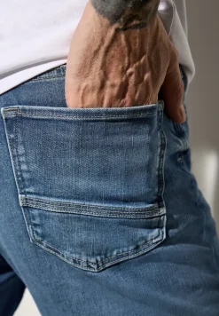 Slim Fit jeans
