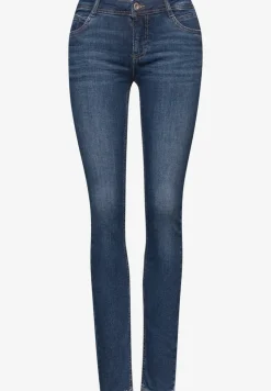 Slim Fit jeans