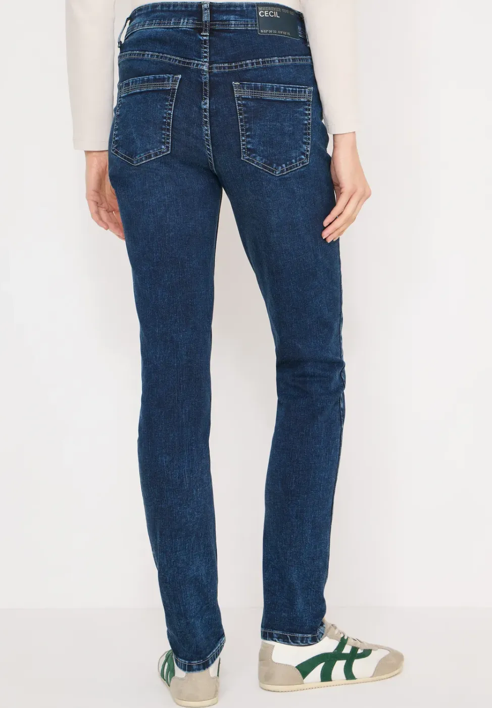 Slim Fit jeans