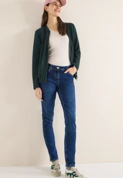 Slim Fit jeans
