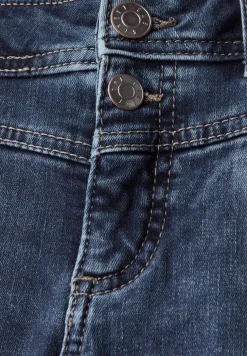 Slim Fit jeans