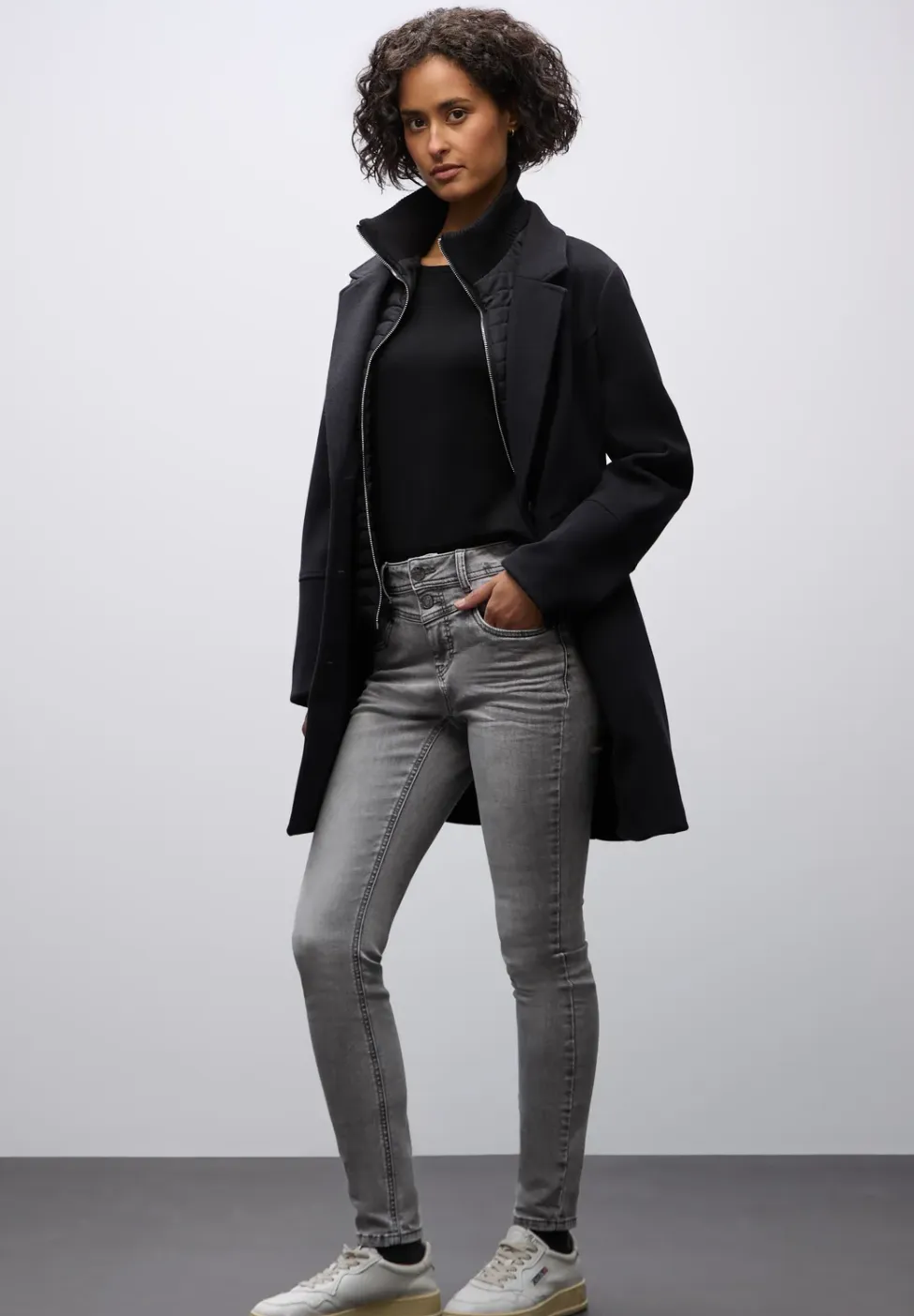 Slim Fit jeans