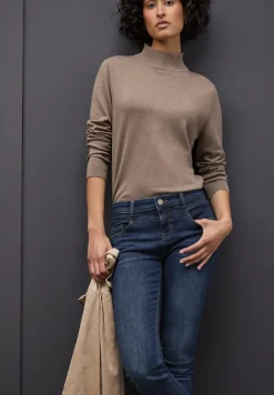 Slim Fit jeans