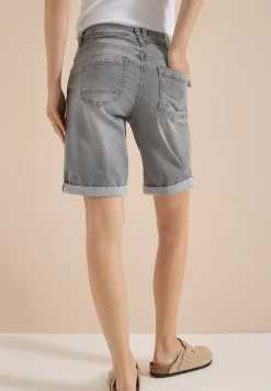 Slim Legs denim shorts in een casual fit