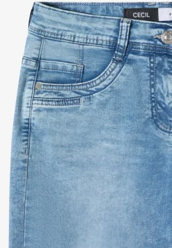 Slim Legs denim shorts in een casual fit