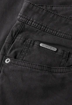 Slim Fit broek