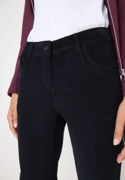 Slim Fit corduroy broek