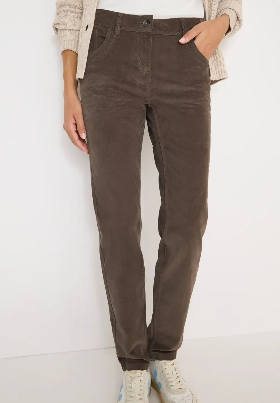 Slim Fit corduroy broek