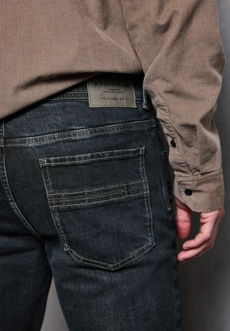 Slim Fit jeans