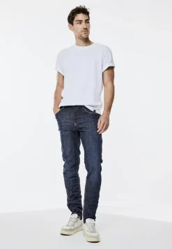 Slim-fit rinsed jeans