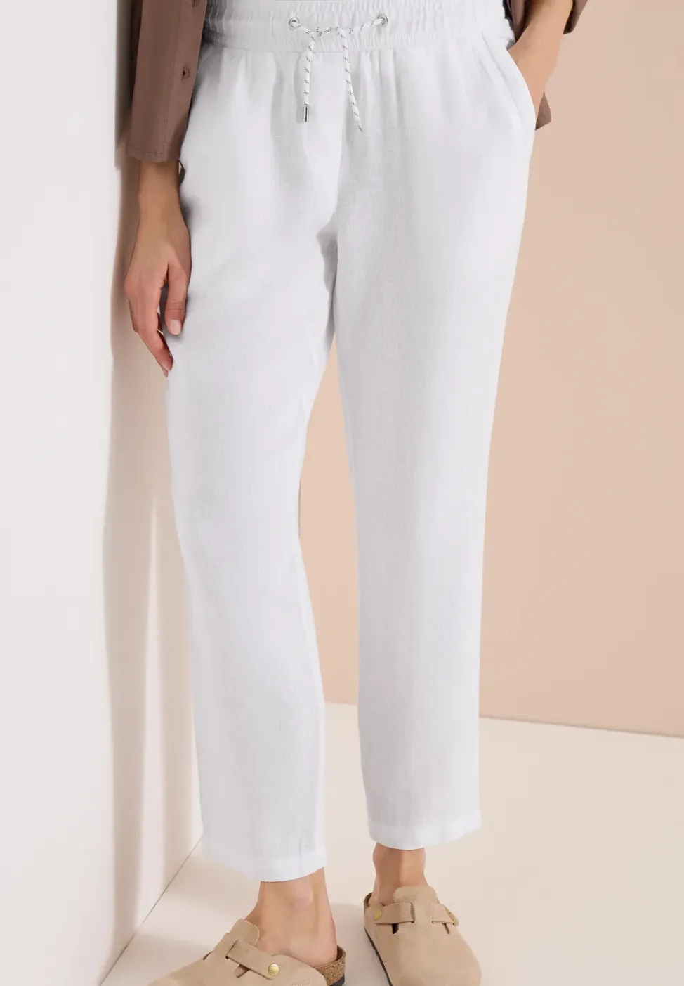Slim Legs broek in causale pasvorm van linnen
