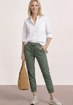 Slim legs broek in een lichtgewicht stof