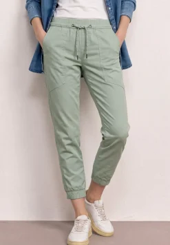 Slim legs broek in lichtgewicht kwaliteit