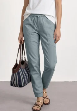 Slim legs broek in lichtgewicht kwaliteit