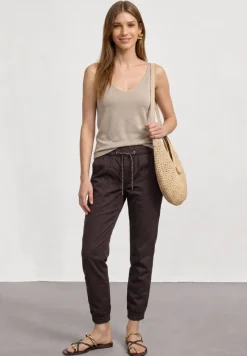Slim legs broek in lichtgewicht kwaliteit