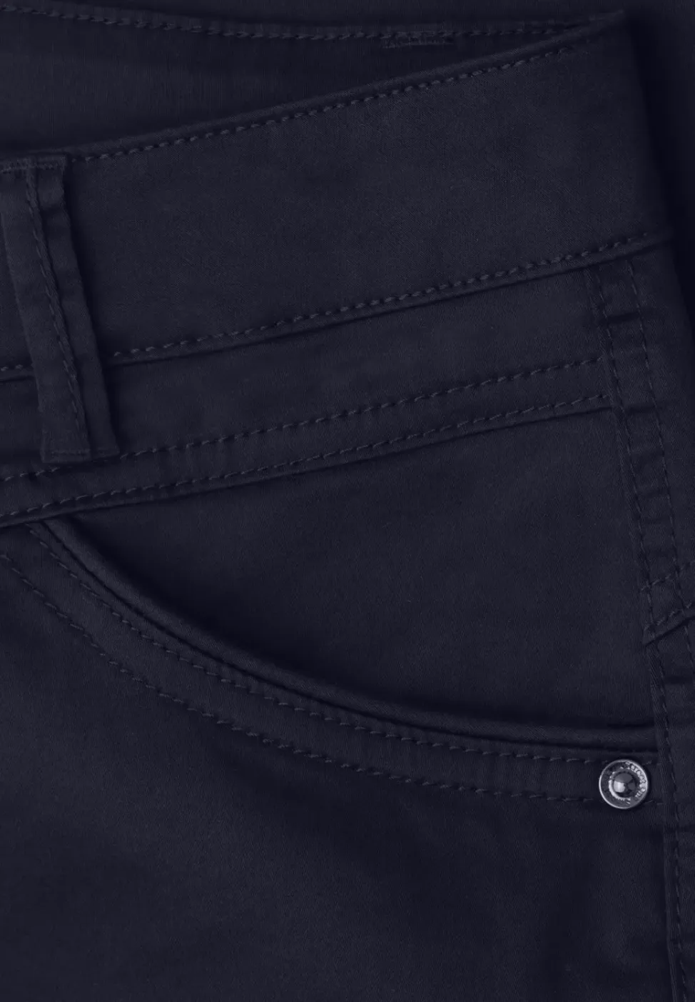 7/8 Slim Legs broek in satijnlook