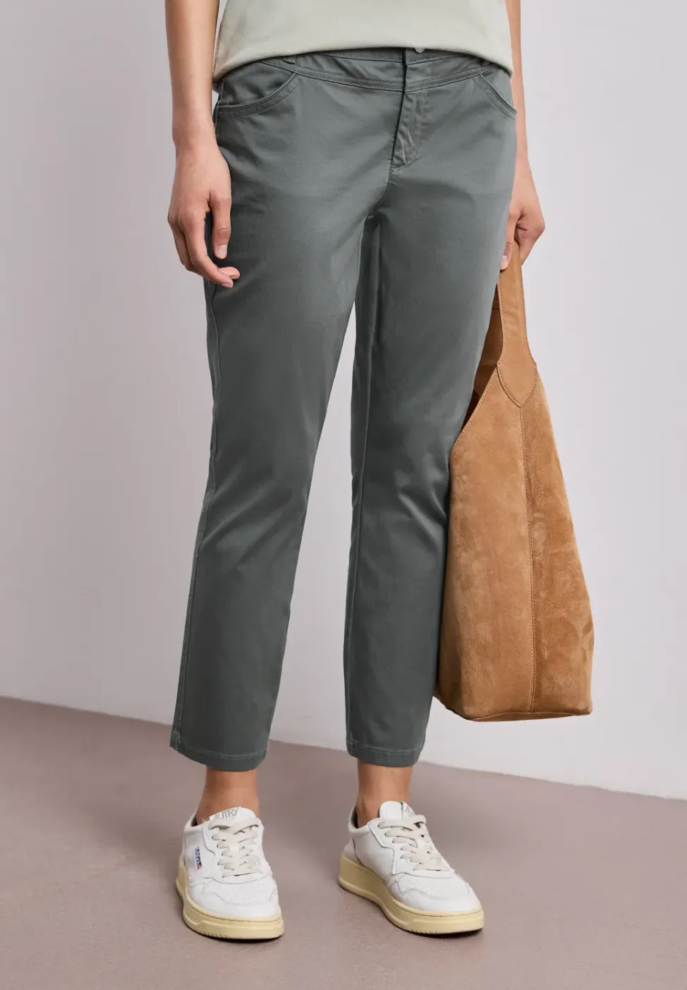 7/8 Slim Legs broek in satijnlook