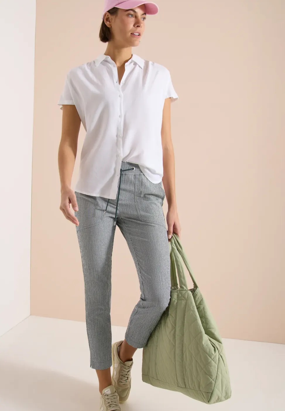 Slim legs broek in seersucker kwaliteit