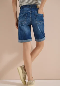 Slim Legs denim shorts in een casual fit