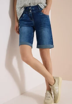 Slim Legs denim shorts in een casual fit