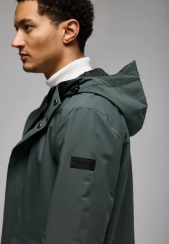 Softshell parka