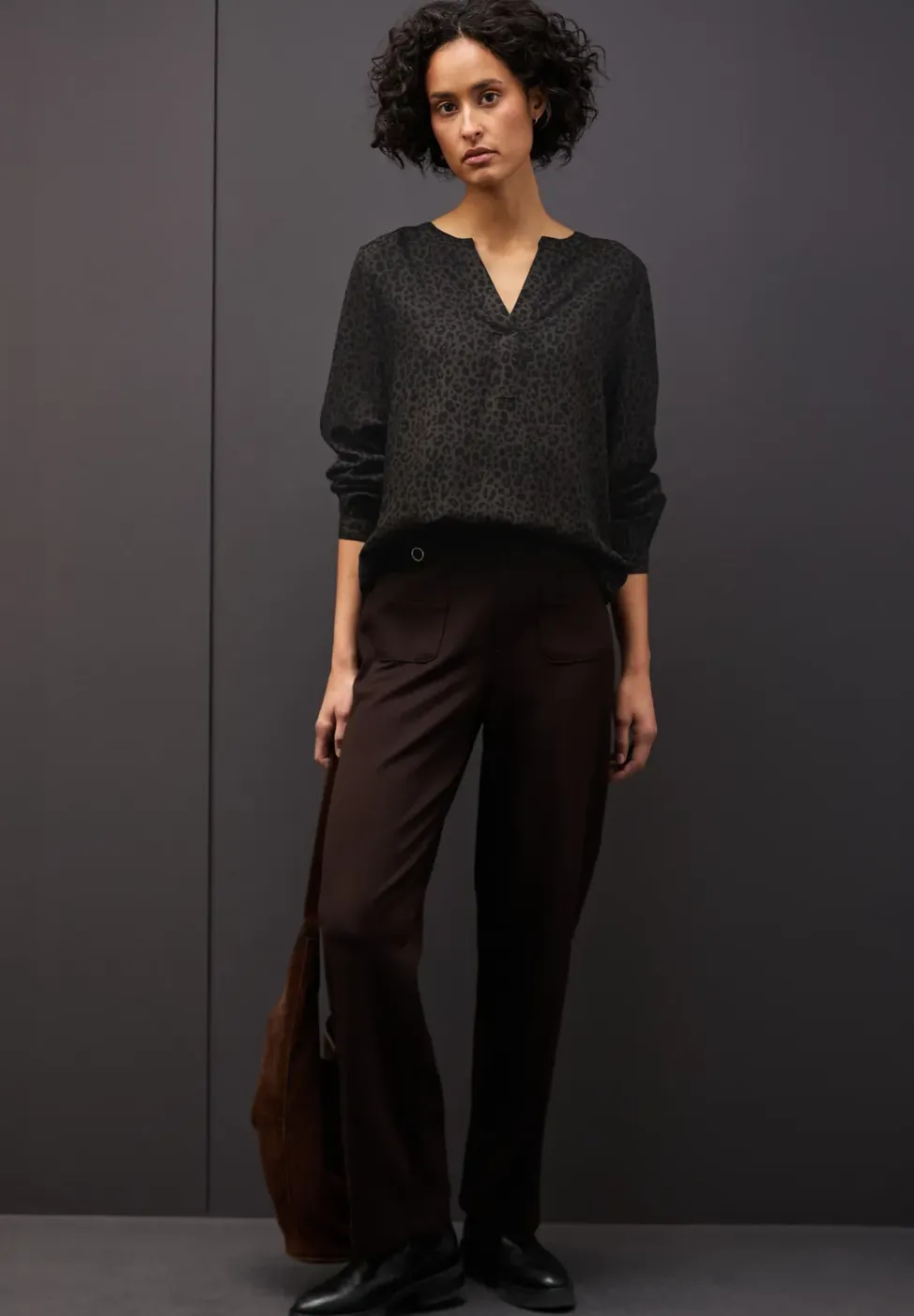 Split hals leo blouse