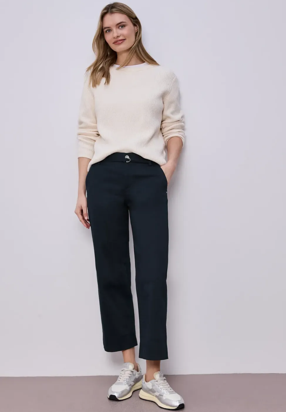 Straight Legs broek met riemdetail