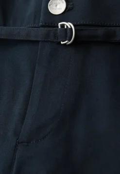 Straight Legs broek met riemdetail