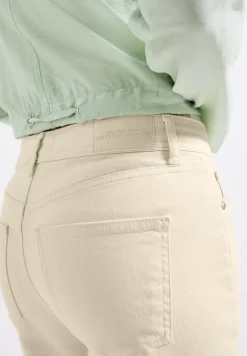 Straight Legs jeans