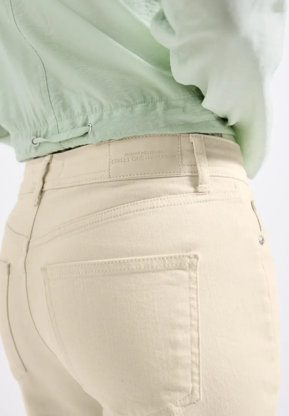 Straight Legs jeans