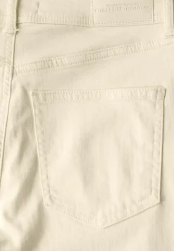 Straight Legs jeans