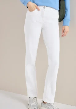 Straight Legs jeans