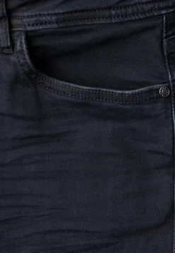 Straight Legs jeans
