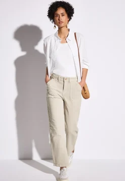 Straight Legs jeans