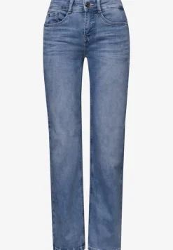 Straight Legs jeans