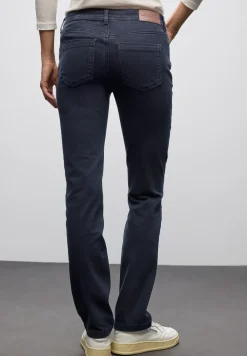 Straight Legs jeans
