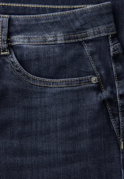 Straight Legs jeans