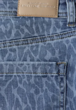 Straight Legs jeans